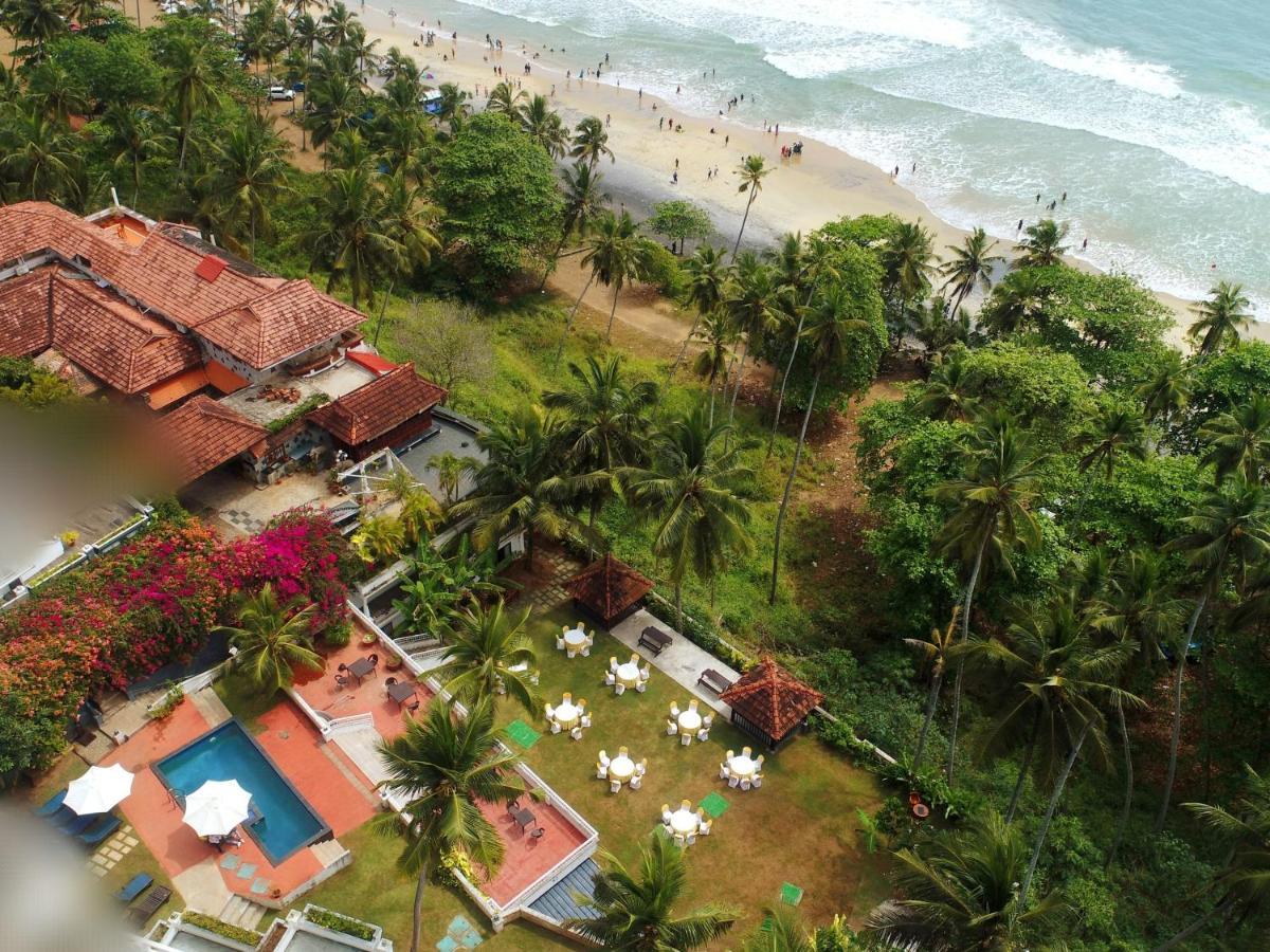 Getaway Beach Resort Kovalam Ngoại thất bức ảnh