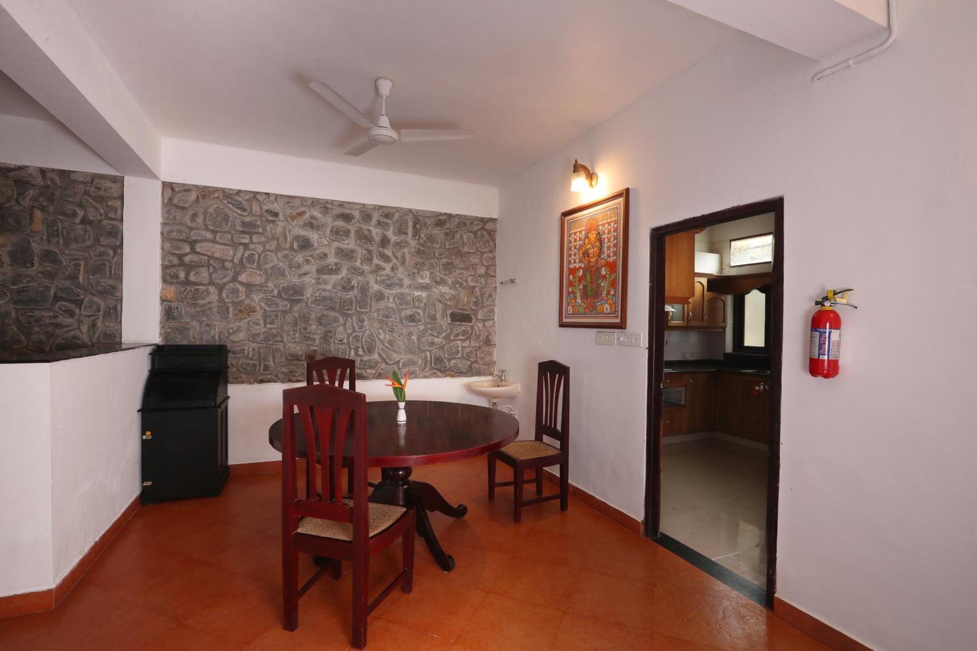 Getaway Beach Resort Kovalam Phòng bức ảnh